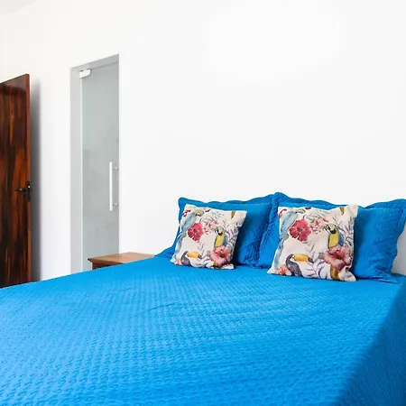 Apartamento Castelinho a Beira Mar na Prainha-2